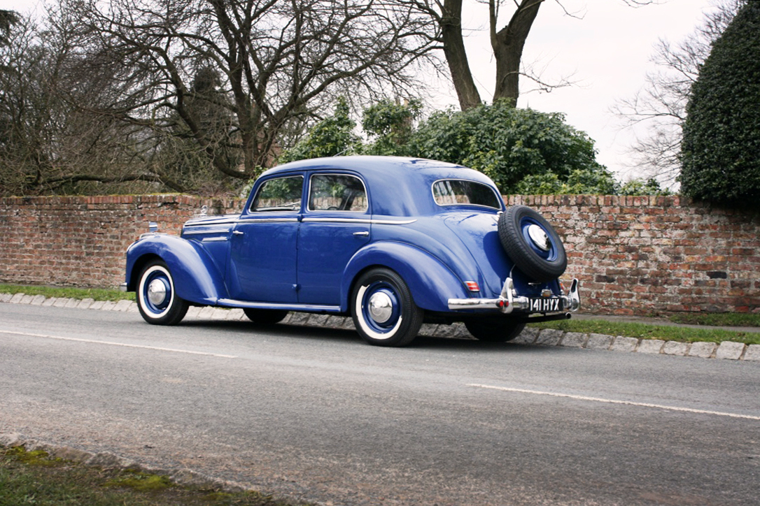 1954 Mercedes-Benz 220S Saloon