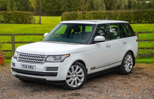 2018 Range Rover Vogue SE TDV6 **RESERVED**